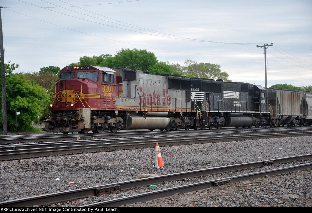 Sand train cruises west